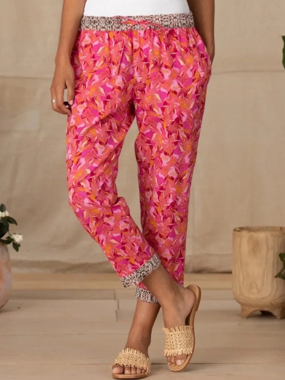 Sundance 100% Cotton Leia Pull On Elastic Waist Cropped Pants XL Pink Floral